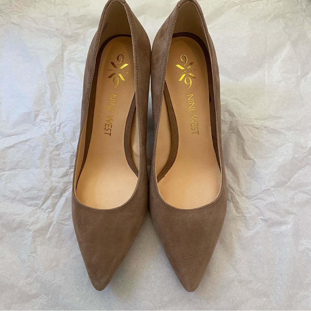 Tan suede kitten heels